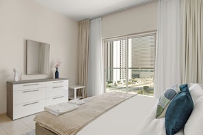 Apartamento standard, vista para a cidade | Wi-Fi de cortesia, roupa de cama