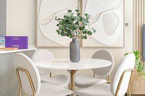Appartement Deluxe | Restauration dans la chambre
