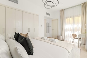 Appartement Deluxe | Draps en coton égyptien, literie de qualité supérieure