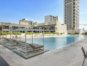 Piscine extérieure