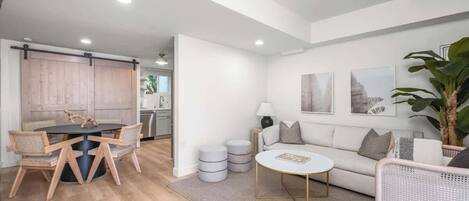 Télévision, espaces bureaux