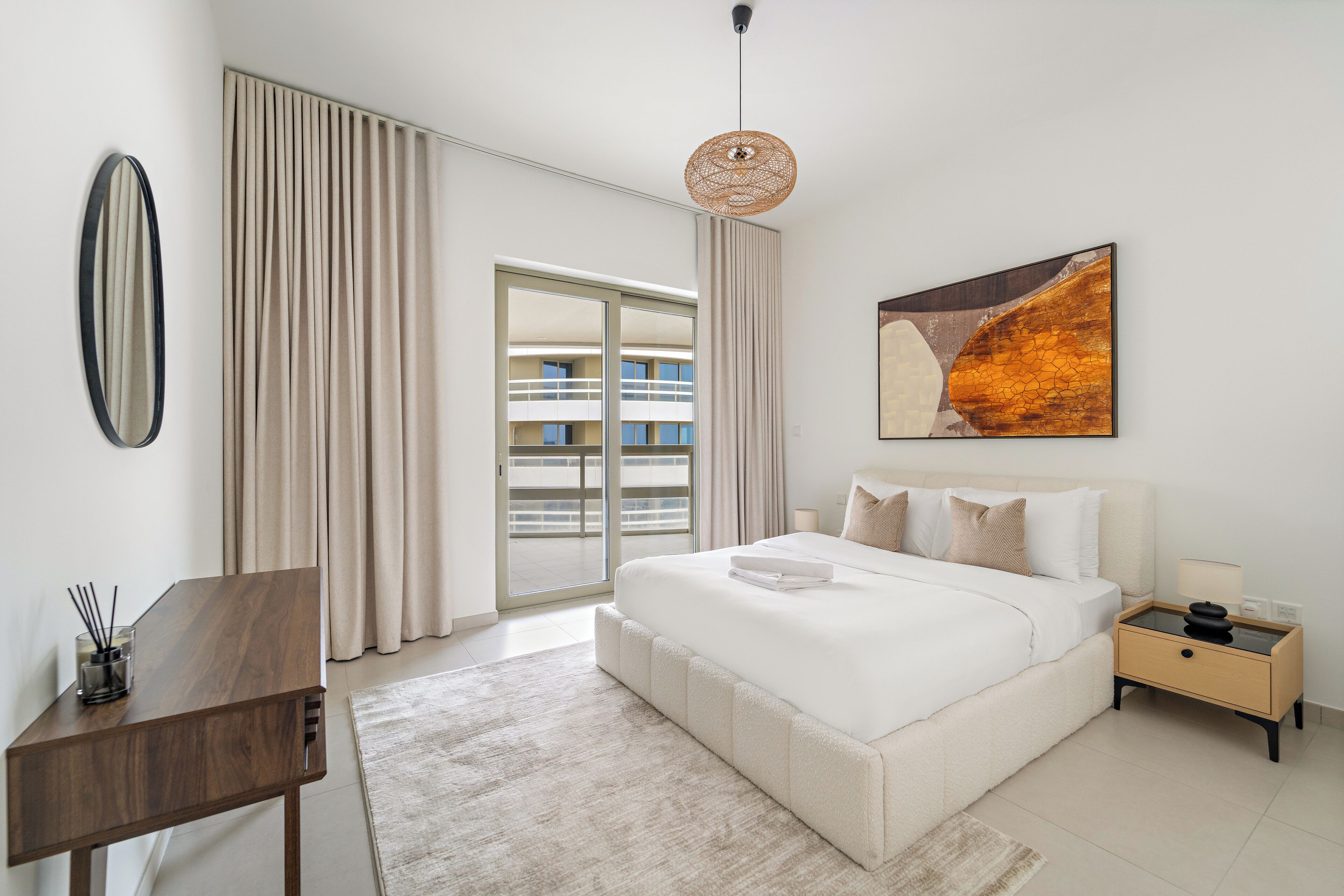 Signature-Apartment | Zimmersafe, Schreibtisch, laptopgeeigneter Arbeitsplatz