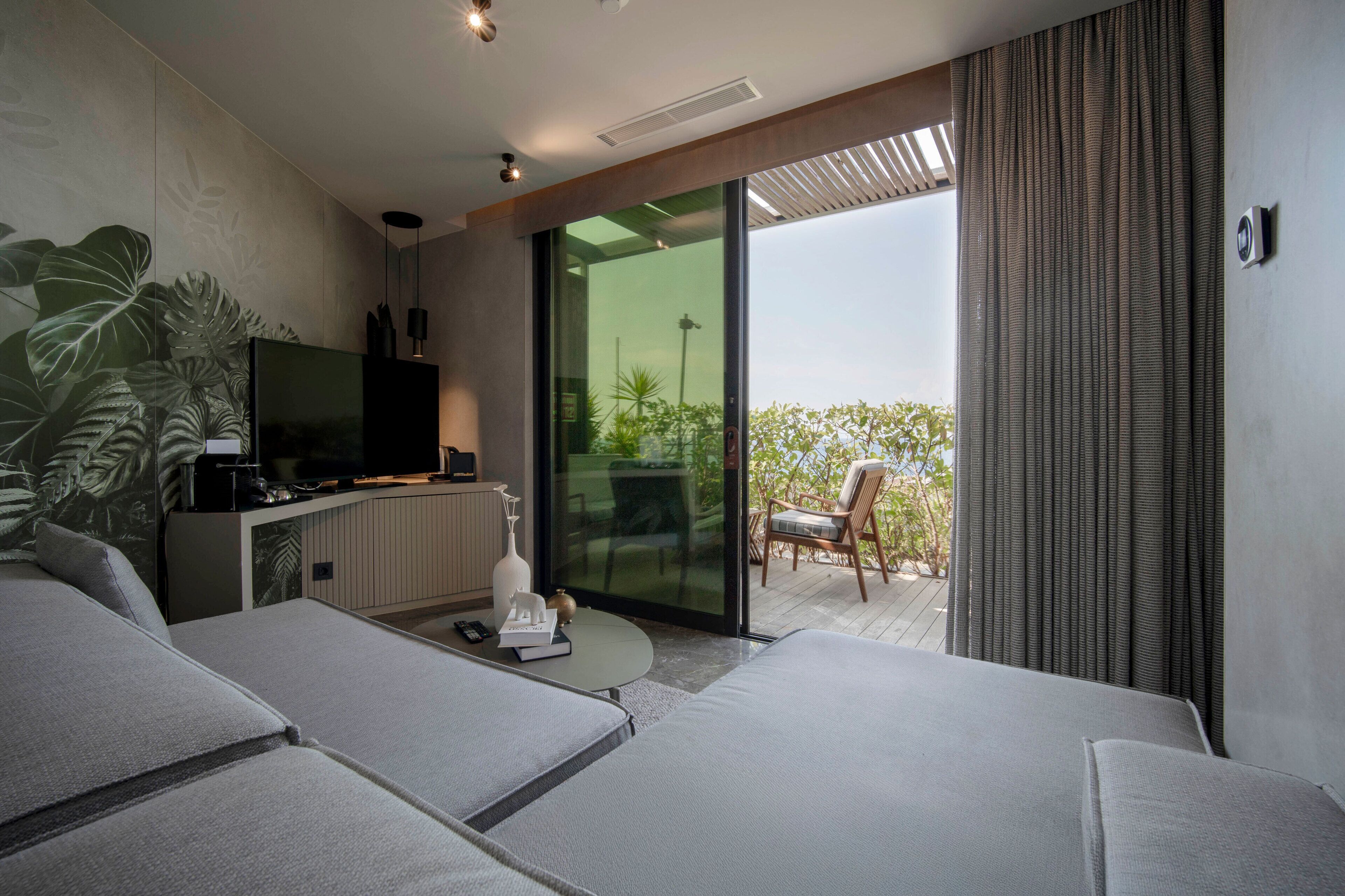 Ropa de cama de alta calidad, minibar, wifi gratis y ropa de cama 