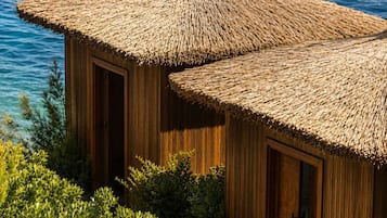 Sauna, Dampfbad, Körperbehandlungen, Maniküre und Pediküre