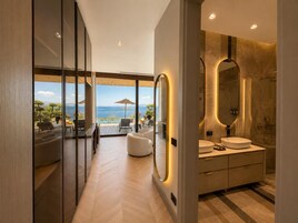Presidential House, Patio, Beach View | Egyptian cotton sheets, premium bedding, memory foam beds, minibar