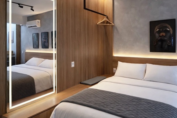 Comfort Studio, Multiple Beds, City View | Wardrobe