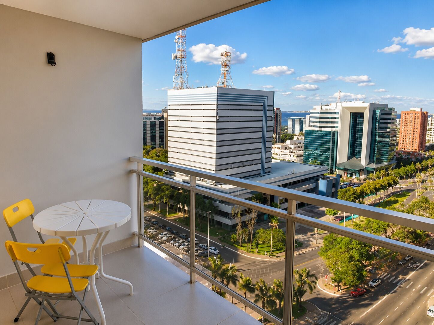 Comfort Studio, 2 Twin Beds, Non Smoking, City View | Lanai