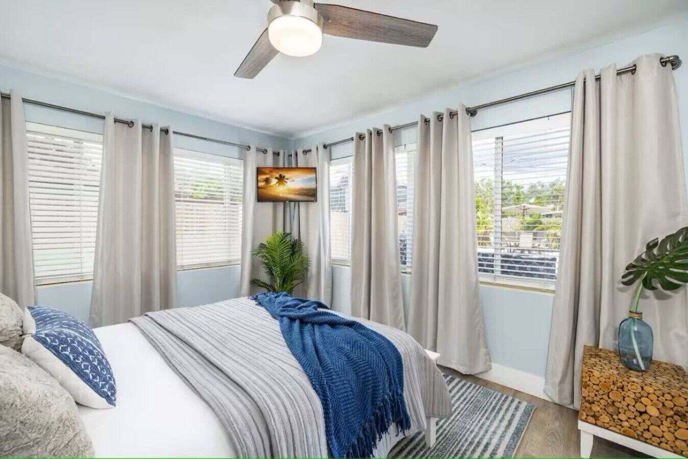 3 bedrooms, iron/ironing board, travel crib, free WiFi