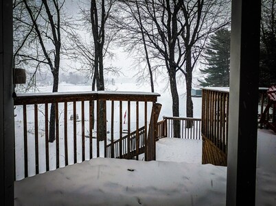 Waterfront Lakehouse!