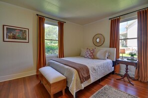Desk, iron/ironing board, WiFi (free), bed sheets