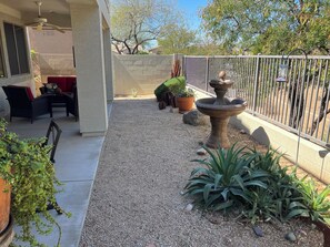 Terrace/patio - Classic 3-bedroom home in Las Sendas!  Mesa, Arizona Gem! (Mesa)