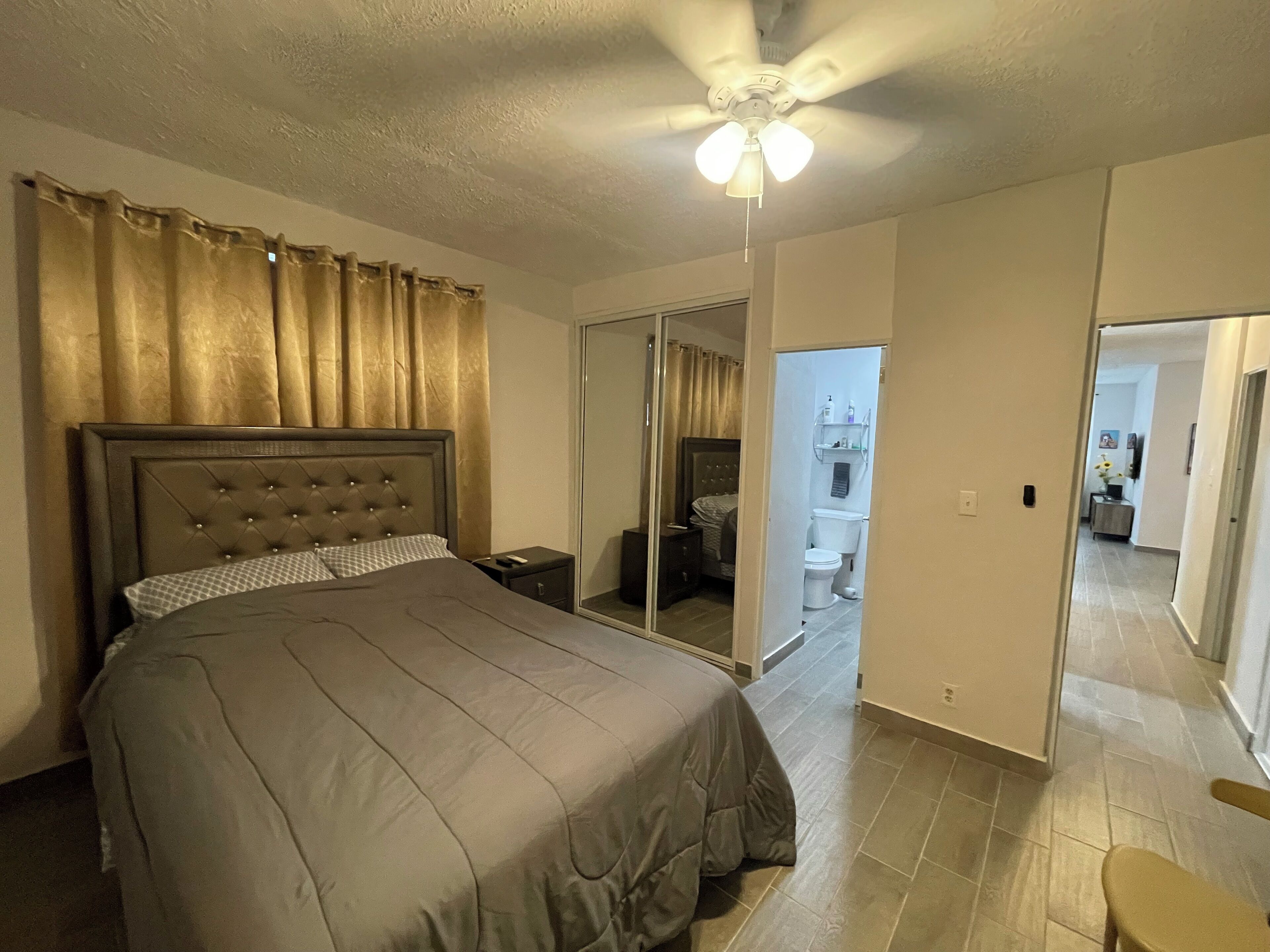 2 bedrooms, WiFi, bed sheets