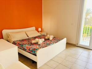 3 間睡房、熨斗/熨衫板、床單