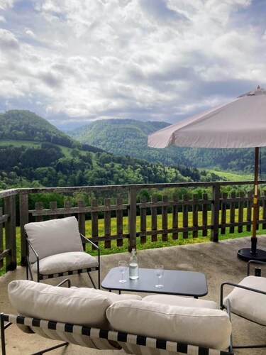 Chez Philippe" lookout