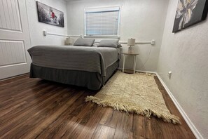 2 bedrooms, iron/ironing board, WiFi, bed sheets - 2 Room Cozy Home - Hurricane, UT (Hurricane)