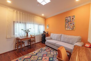 Standard Room | In-room safe, laptop workspace, blackout drapes, soundproofing - Nokal Exclusive Stay (Mexico City)