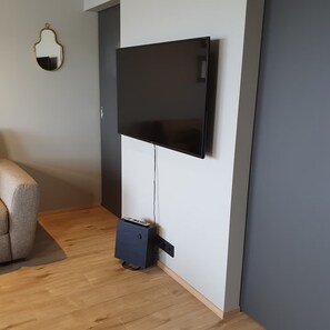 Deluxe Apartment, Mountain View | Living area - Luxury studios by Like properties (Akureyri)