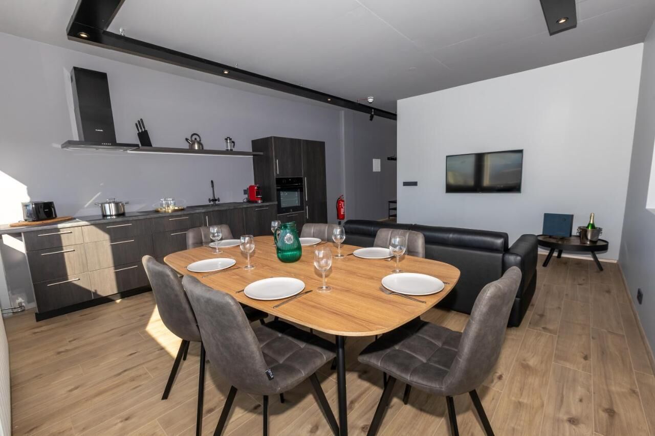 Apartamento Deluxe | Escritorio, tabla de planchar con plancha, wifi gratis