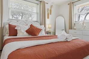 3 habitaciones, wifi gratis y ropa de cama 