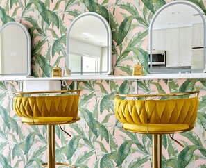 Interior - Minutes To Old Town - Pool + Hot Tub - Life Size games - Large Families welcome! (Scottsdale)