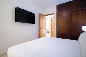 2 chambres, fer et planche à repasser, accès Internet