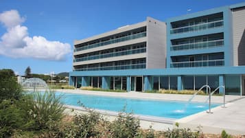 Indoor pool, outdoor pool