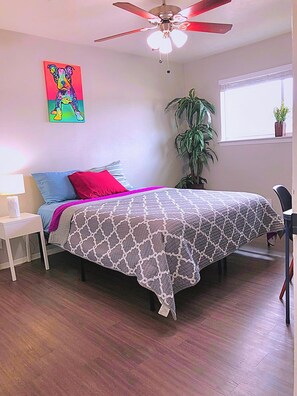 1 bedroom, iron/ironing board, free WiFi