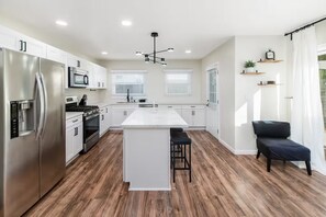 Microwave, oven, stovetop, dishwasher