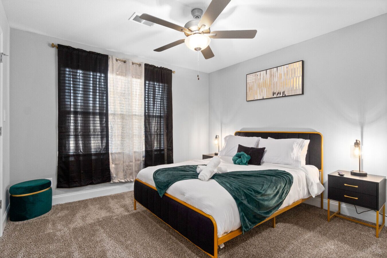 2 Schlafzimmer, Schreibtisch, Bügeleisen/Bügelbrett, kostenloses WLAN