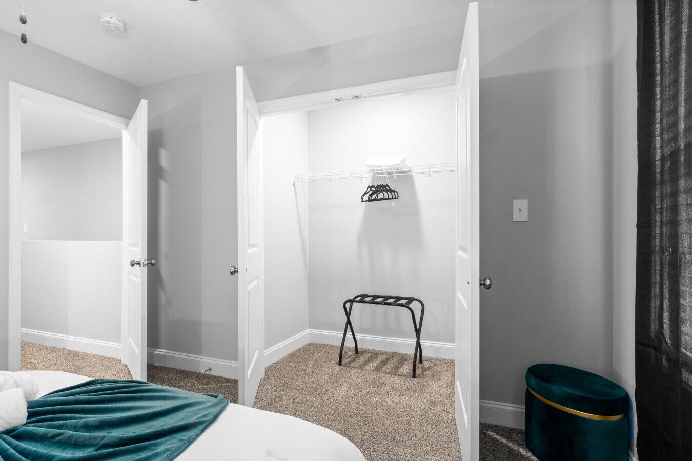 2 dormitorios, escritorio, tabla de planchar con plancha y wifi gratis