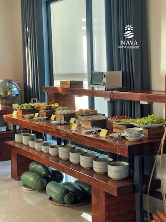 Restaurant. Nava Hotel & Resort