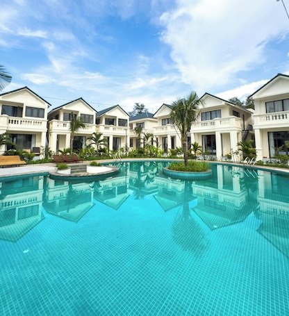 Front of property. Nava Hotel & Resort