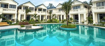 Nava Hotel & Resort