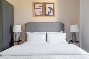 Fer et planche à repasser, Wi-Fi, draps fournis