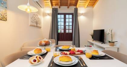 HostWise - Stylish and Modern Flat