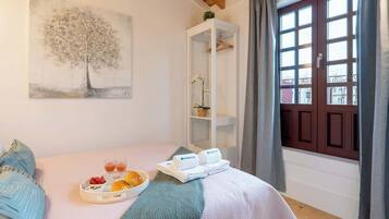 2 soveværelser, strygejern/strygebræt, weekendseng, gratis Wi-Fi