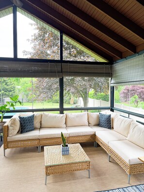 Property grounds - Saratoga Home w/ Fireplace • Close to Skiing (Saratoga Springs)