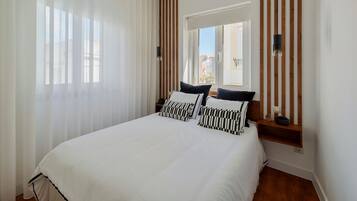 1 quarto, berço de viagem, Wi-Fi, roupa de cama