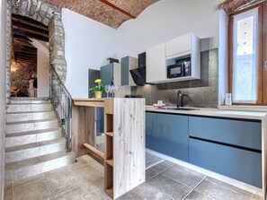 Private kitchen - Villa Letizia by Interhome (Oprtalj)