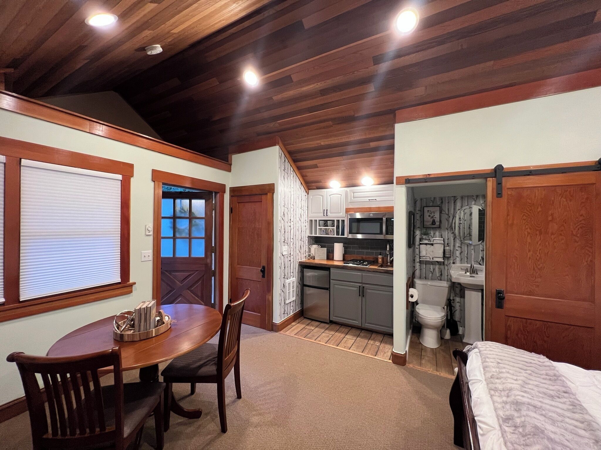 1 soverom, strykejern/-brett, wi-fi og sengetøy