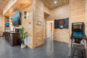 Spielezimmer
