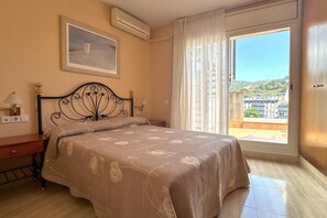 2 habitaciones, tabla de planchar con plancha, internet y ropa de cama 