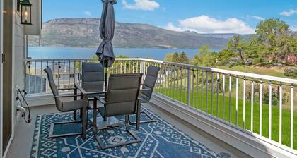 Brand new 2-bed 2-bath suite, 1-min walk to beach