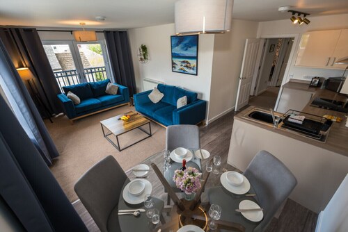 Macallan Apartment No 8