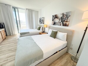 Desk, iron/ironing board, travel cot, WiFi