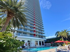 Exterior - Beachwalk Studio Bliss (Hallandale Beach)