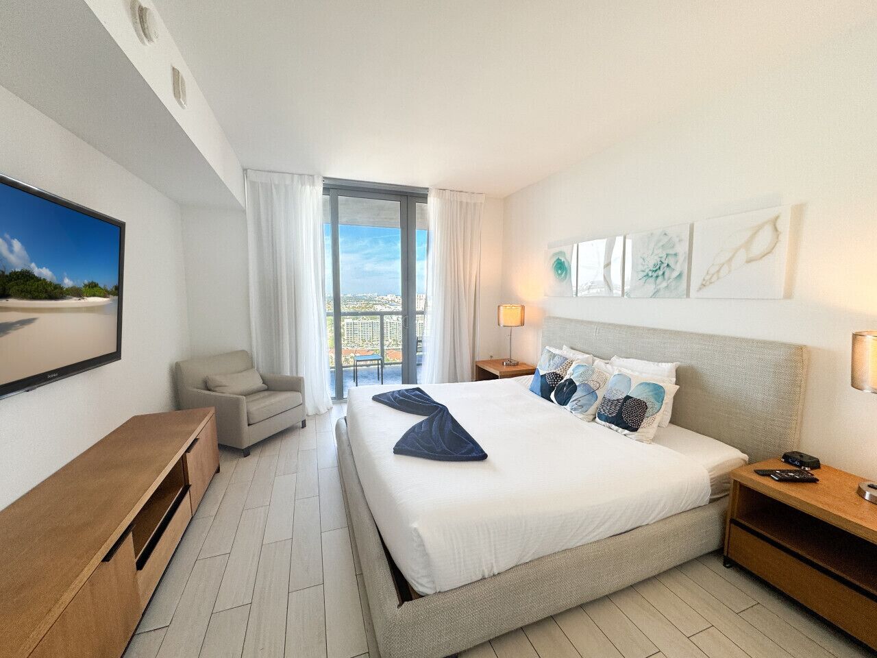 1 bedroom, iron/ironing board, travel crib, WiFi