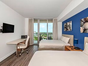 1 Schlafzimmer, Schreibtisch, Bügeleisen/Bügelbrett, Reisekinderbett