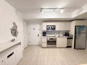 Fridge, microwave, oven, dishwasher