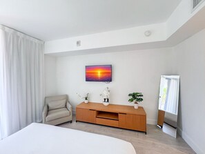 1 bedroom, iron/ironing board, travel crib, WiFi